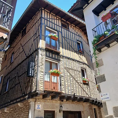 El Rincon Del Trillo Konukevi *