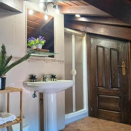 Pensión El Rincón Del Trillo 3*